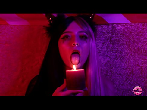 ❤️ Lidenskabeligt blowjob fra sexet succubus med mundfylde ❌ Sex video at da.teatroporno.ru ❌❤