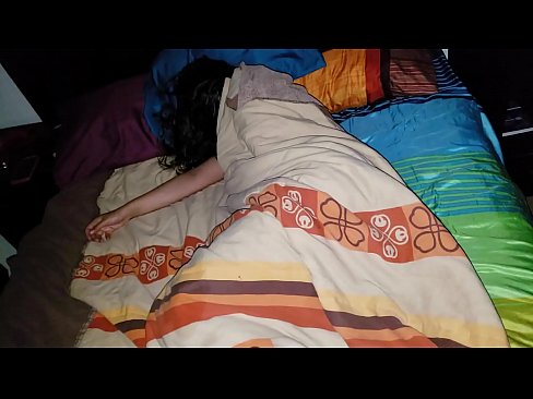❤️ Stedbarn skælder sin unge stedmor ud, mens hun sover. ❌ Sex video at da.teatroporno.ru ❌❤
